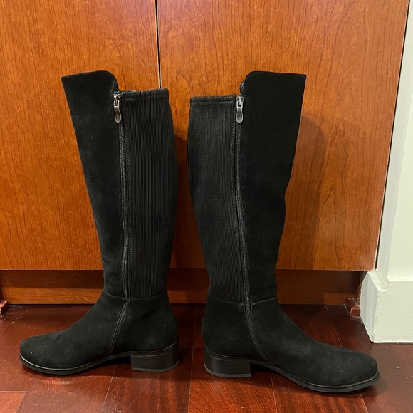 Artica Black Tall Suede Waterproof Boot - Size 7 - Picture 1 of 4